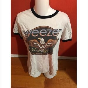 🎸Weezer Shirt🎸 Cute Ringer Shirt!